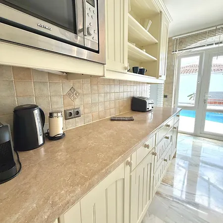 Clementina Appartement *
